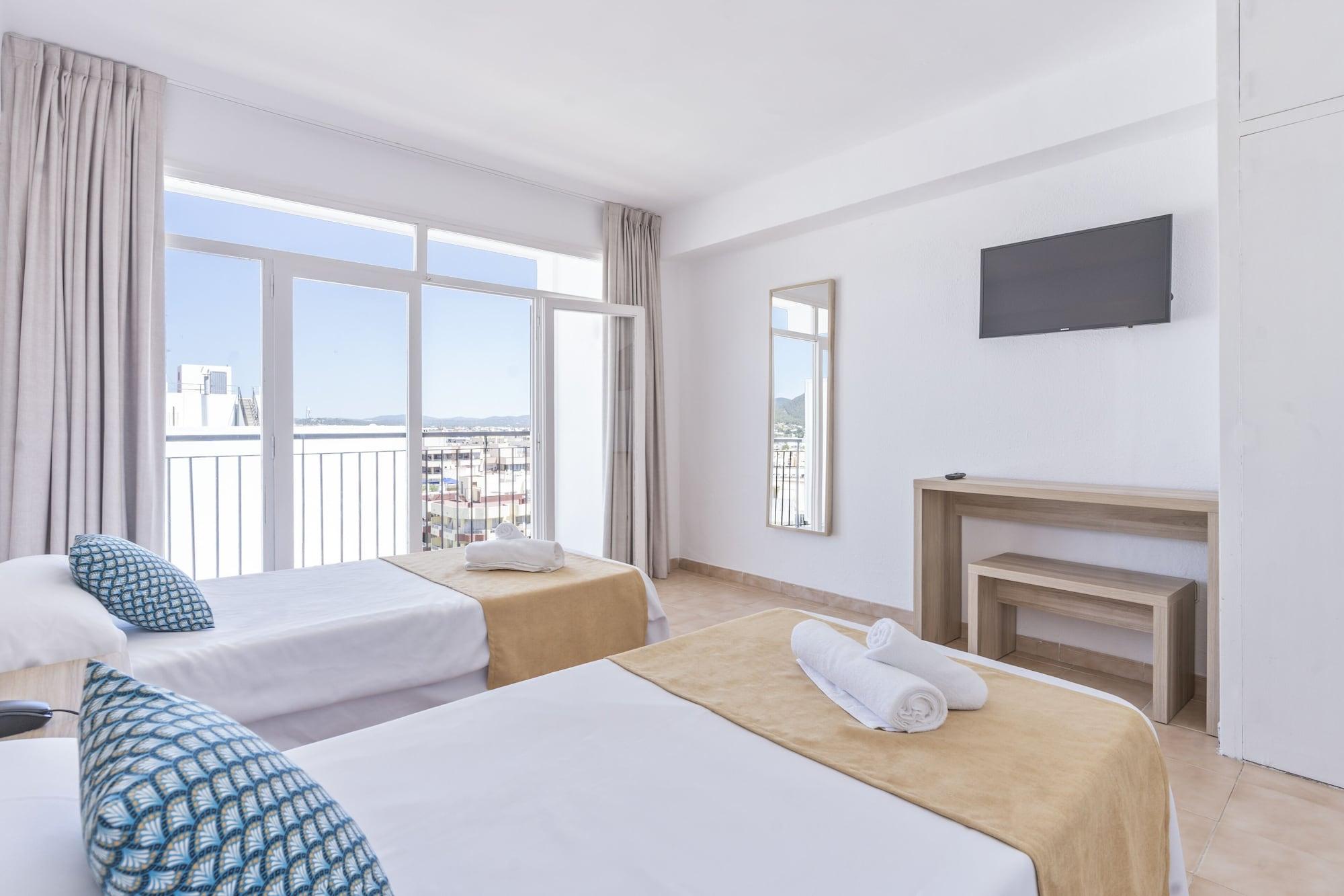 Suncoast Ibiza Hotel - Adults Only - Figueretas Ngoại thất bức ảnh