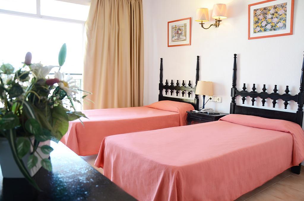 Suncoast Ibiza Hotel - Adults Only - Figueretas Ngoại thất bức ảnh
