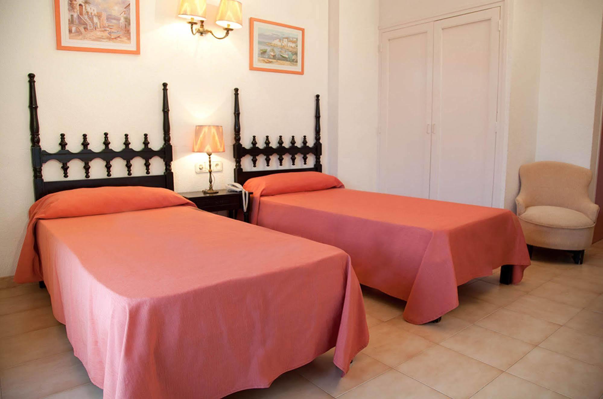 Suncoast Ibiza Hotel - Adults Only - Figueretas Ngoại thất bức ảnh