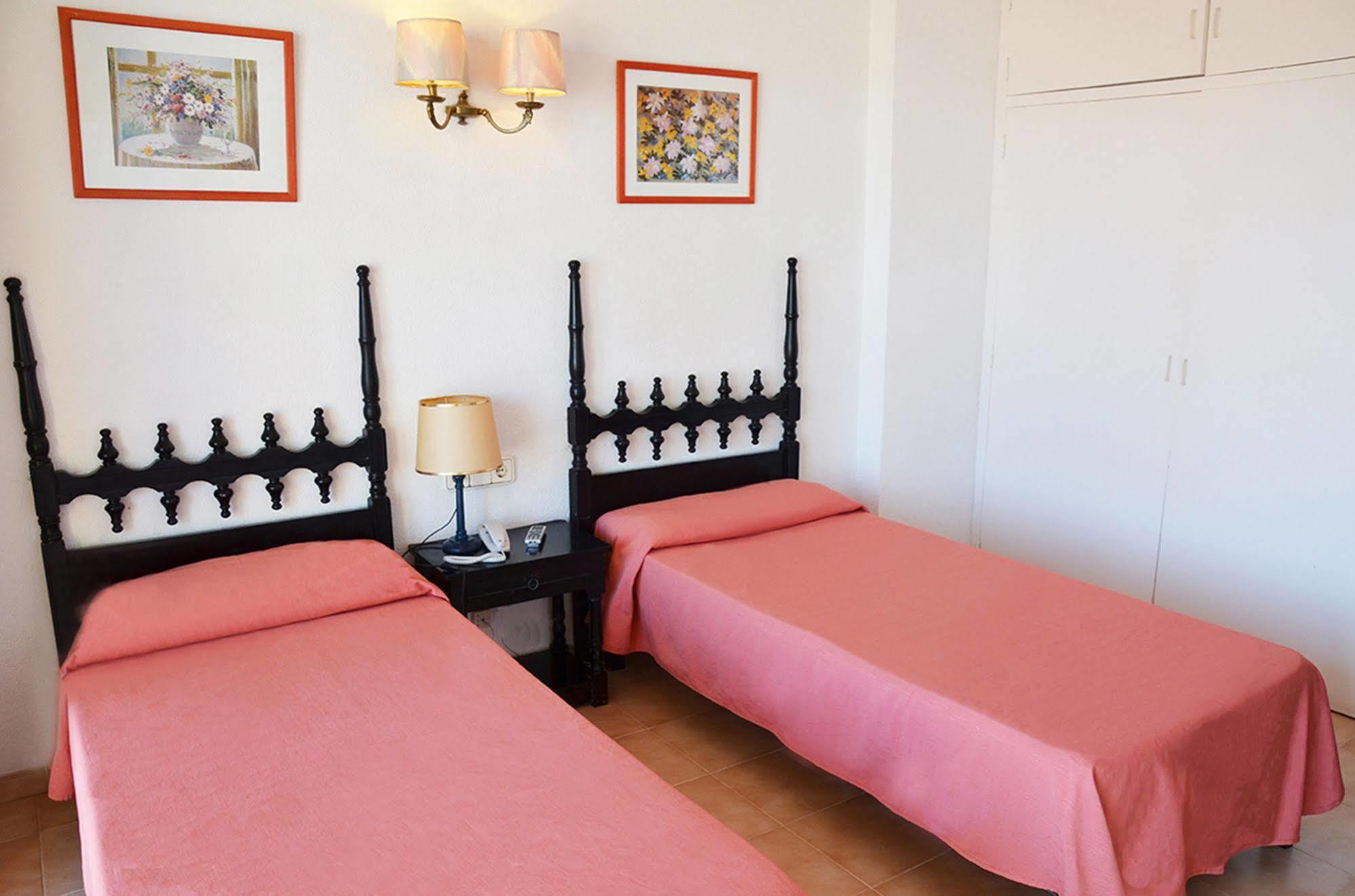 Suncoast Ibiza Hotel - Adults Only - Figueretas Ngoại thất bức ảnh