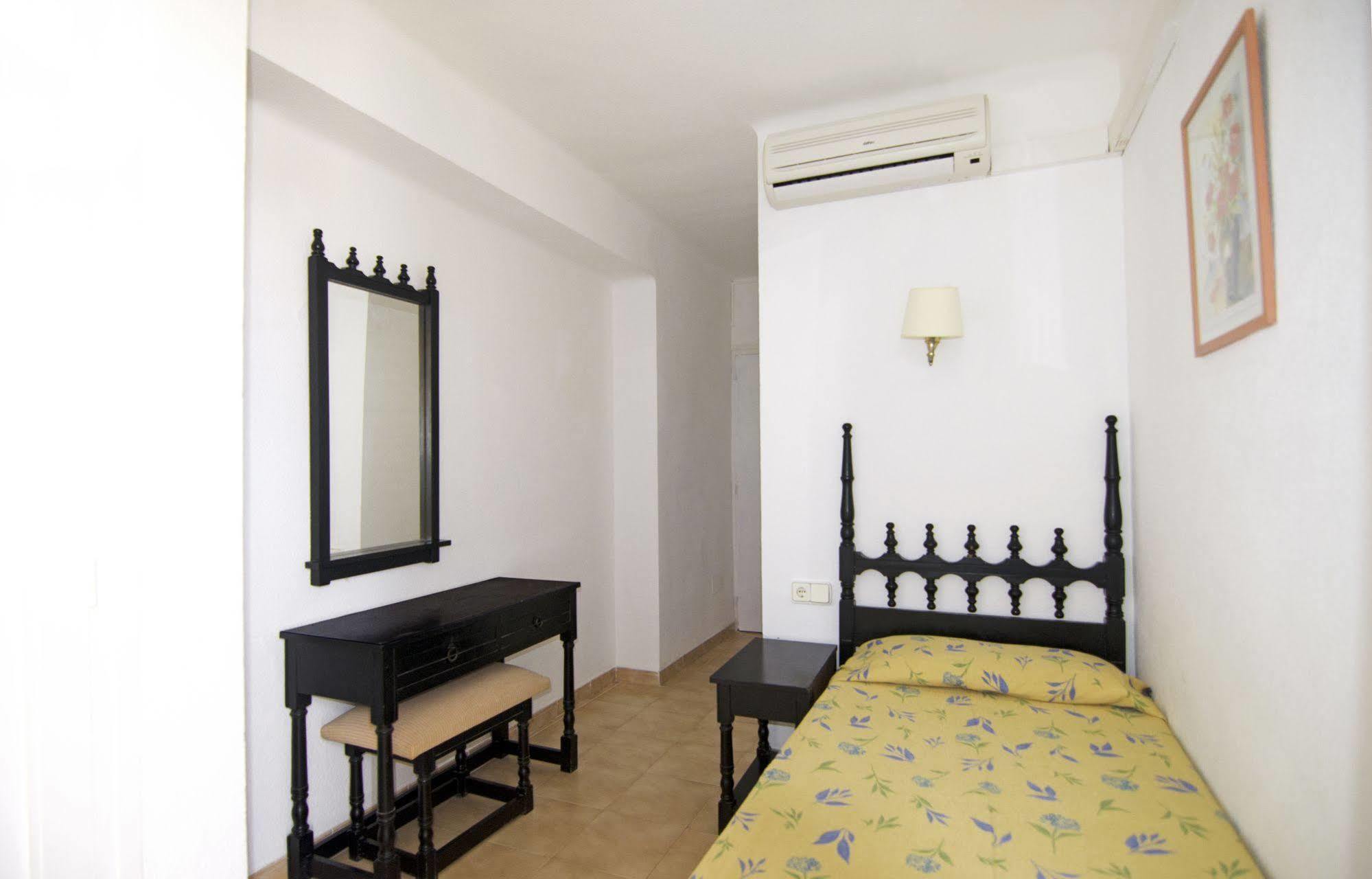 Suncoast Ibiza Hotel - Adults Only - Figueretas Ngoại thất bức ảnh